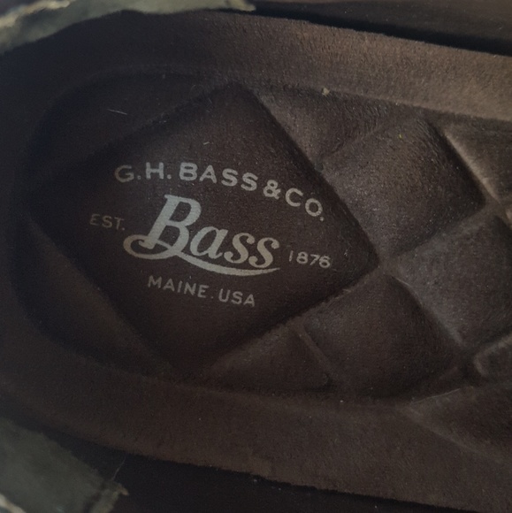 G.H. Bass & Co. Men's Shoes - Picture 5 of 8
